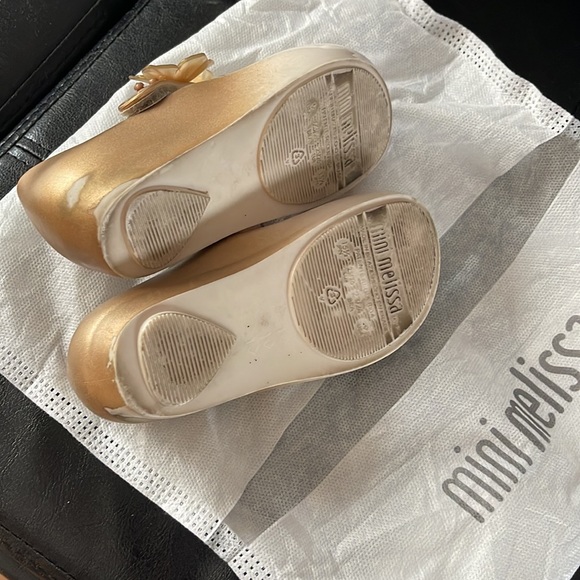 Mini Melissa Ultra Girl Flower Bege Dourado - Picture 5 of 6